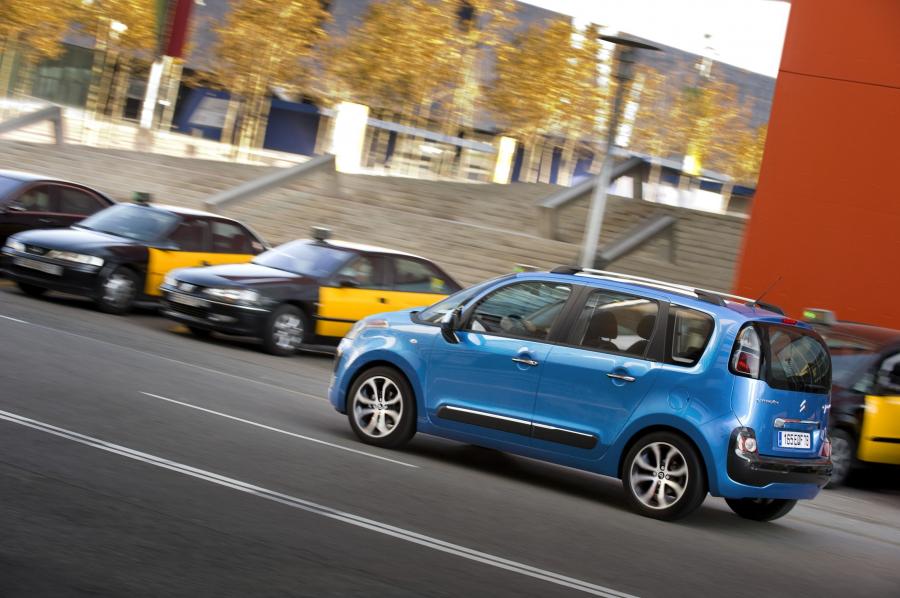  Citroen C3 Picasso 2009 года  (фото 170 из 242)